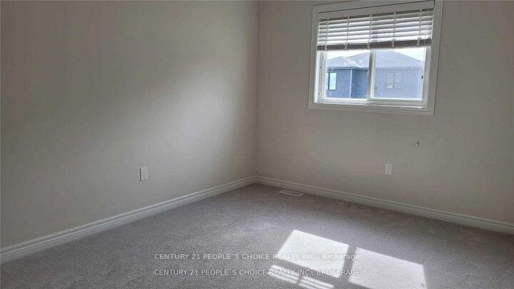 Property Photo: 56 Lymburner Street ON L0S 1E6