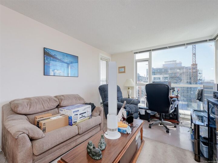 Property Photo: 835 View St 1010 BC V8X 3L6