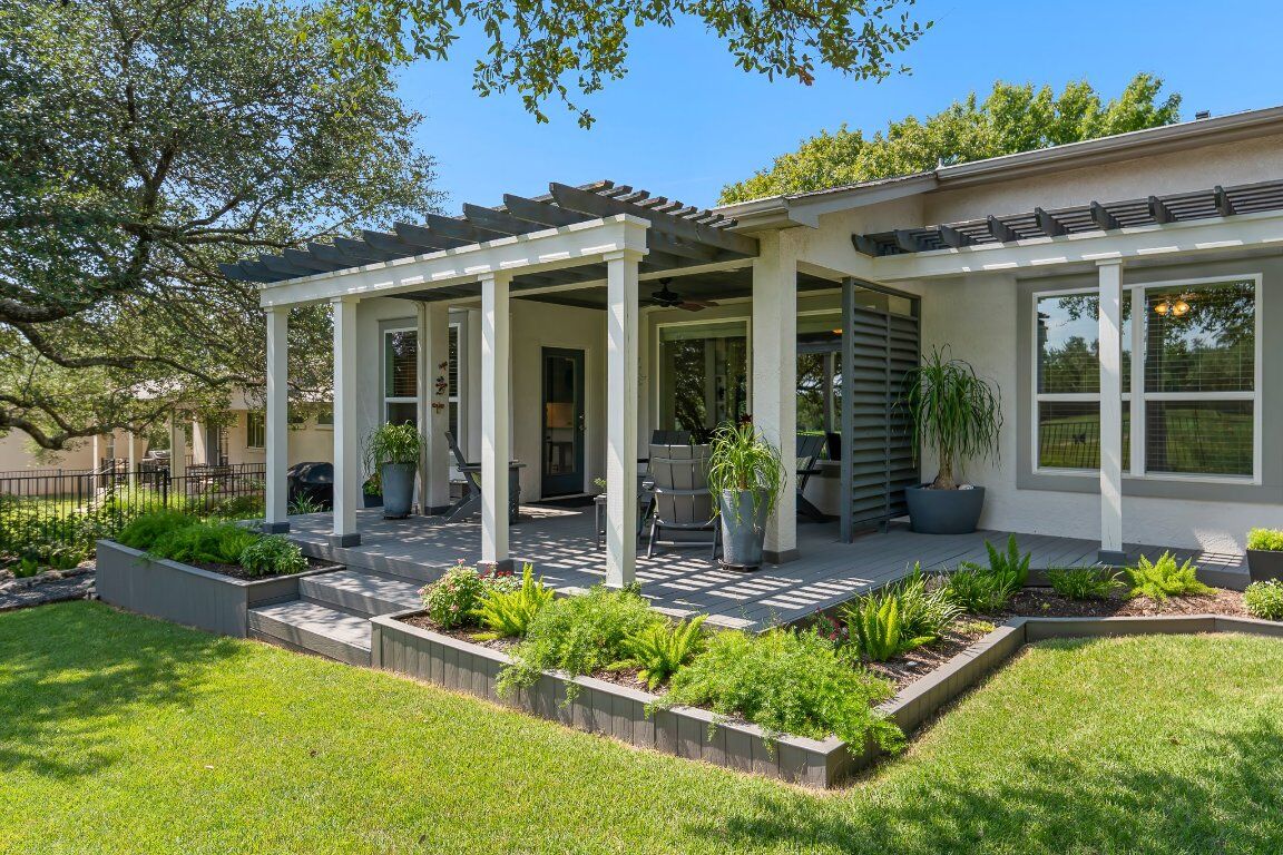 Property Photo:  124 Larkspur Lane  TX 78633 