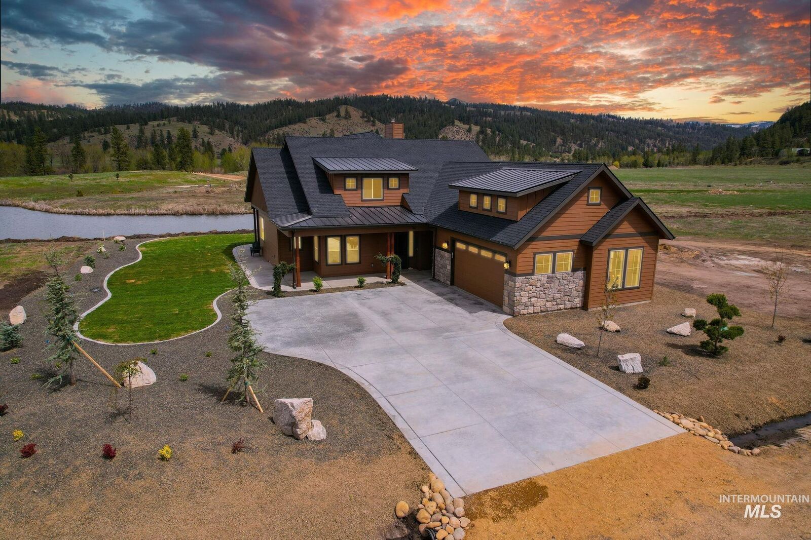 Property Photo: 38 Singing Spring Way ID 83622