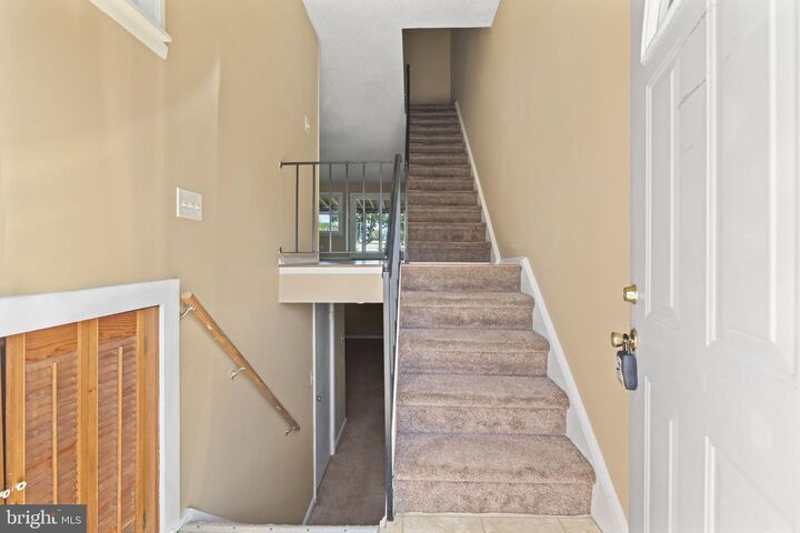 Property Photo: 4274 Lawnside Road PA 19154