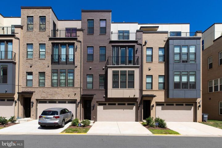 14371 Beckett Glen Circle  Chantilly VA 20151 photo
