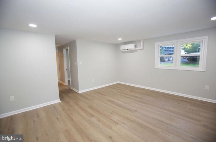 Property Photo:  100 Moran Lane B  PA 19344 