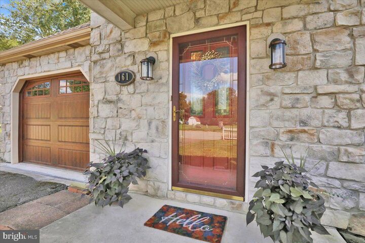 Property Photo: 161 N Church Street PA 17554