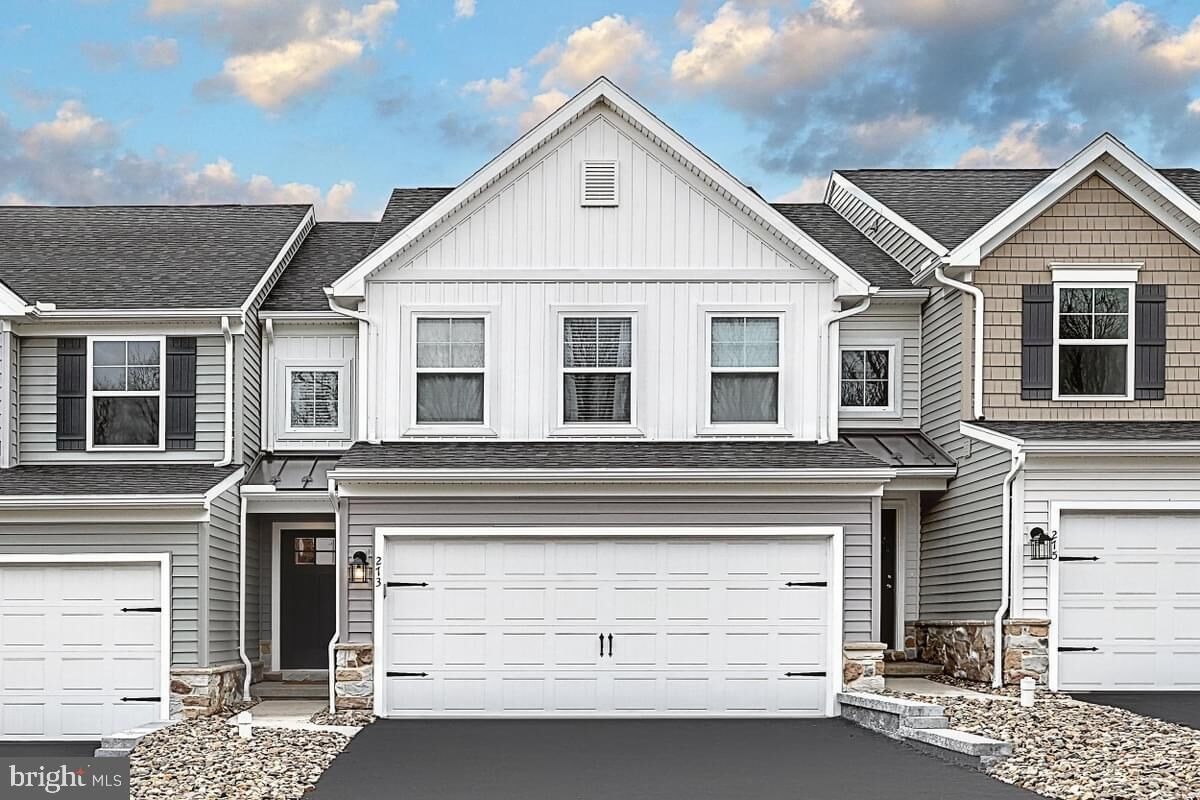 Property Photo: 2035 Hampden Court Lot 13 PA 17025
