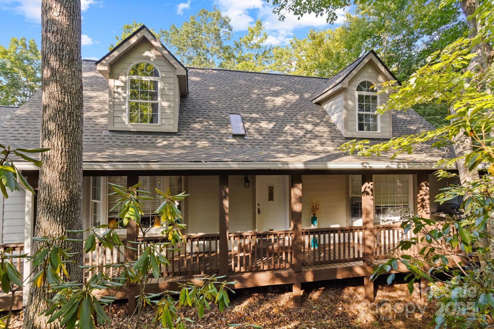 Property Photo: 55 Vintage Road NC 28715