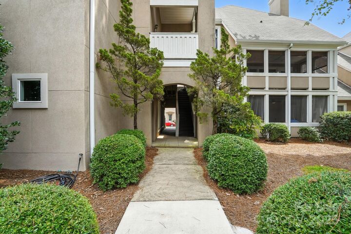 Property Photo: 9225 Ravenwing Drive NC 28262