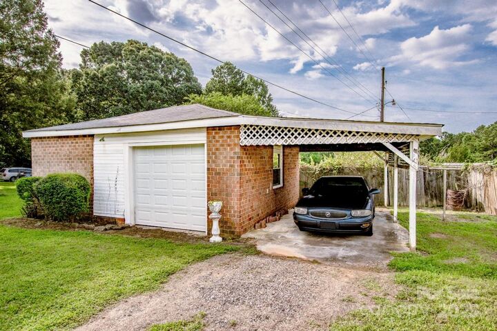 Property Photo:  155 Parkertown Road  NC 28115 