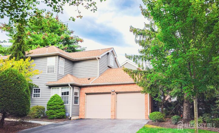 Property Photo: 10 Sawgrass Court NJ 08831