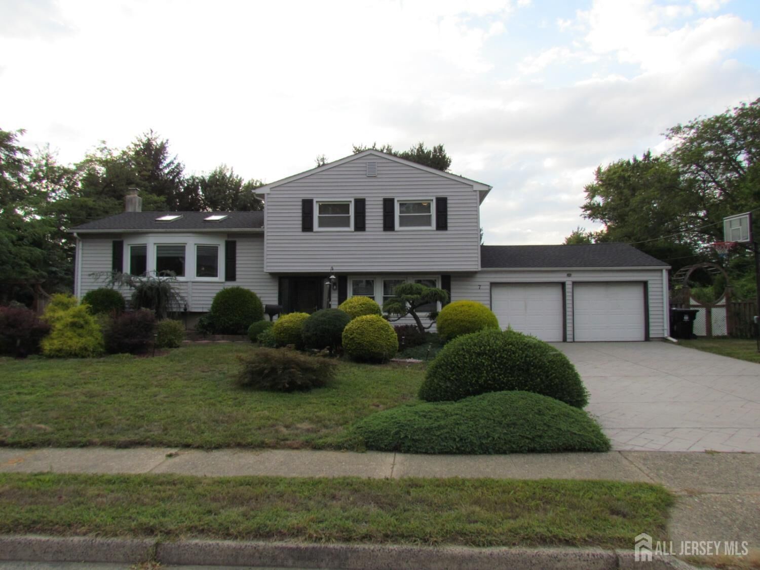 Property Photo: 7 Wellington Road NJ 08816