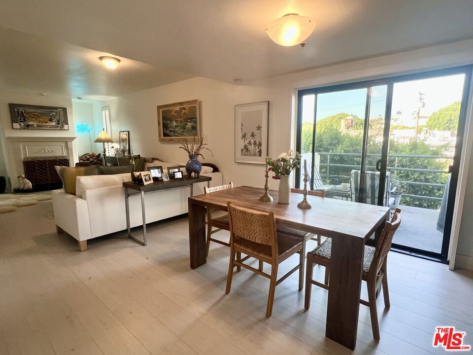 Property Photo: 2950 Neilson Way CA 90405