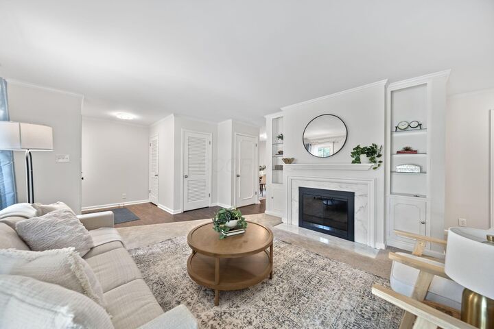 1631 Roxbury Road  Columbus OH 43212 photo