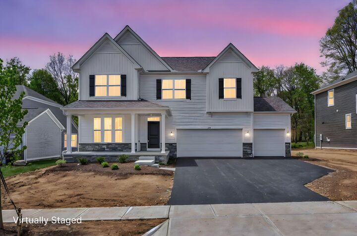 218 Isleta Drive  Pataskala OH 43062 photo