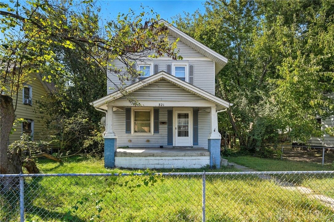 Property Photo: 321 Glenn Avenue OH 45505