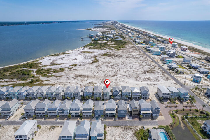 Property Photo: 1426 Seaside Circle FL 32566
