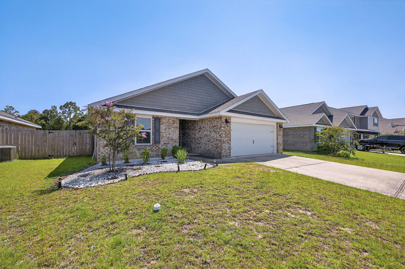 Property Photo: 1041 Limpkin Street FL 32539