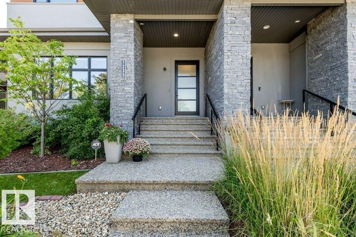 Property Photo: 7235 May Road NW AB T6R 0V8