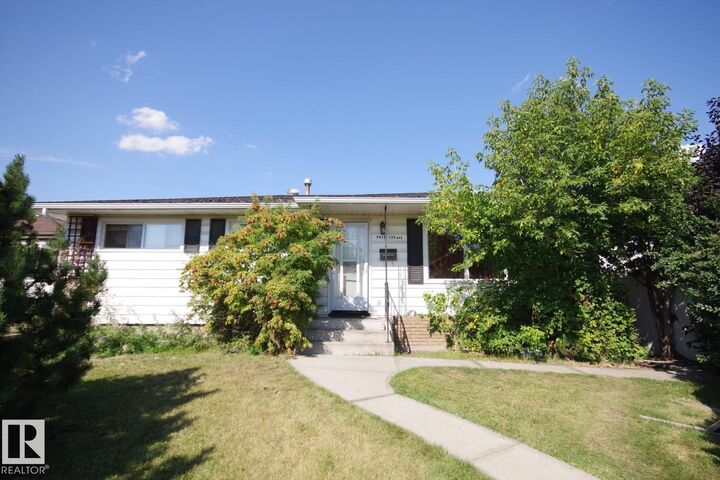 9412 134 Avenue NW  Edmonton AB T5E 1H7 photo