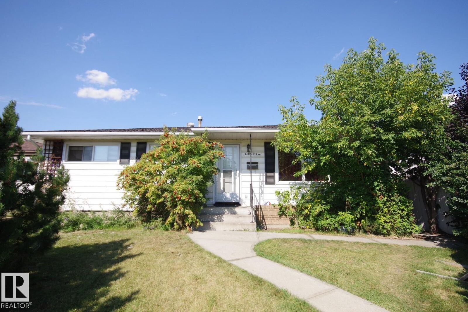 Property Photo: 9412 134 Avenue NW AB T5E 1H7