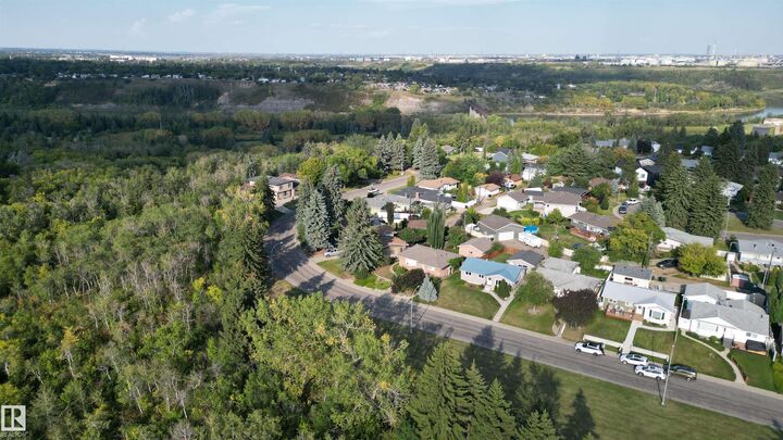 Property Photo: 10631 43 Street NW AB T6A 1V2