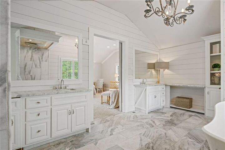 Property Photo: 730 Champions Close GA 30004