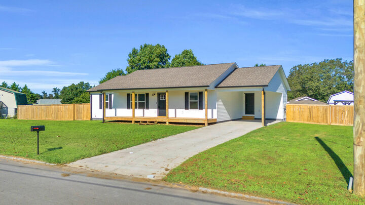Property Photo: 512 Brooklawn Trail SE TN 37312