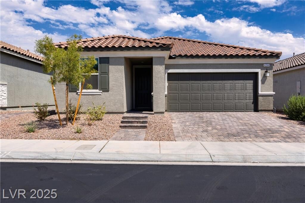 Property Photo:  4244 Scarlet Cob Avenue  NV 89141 