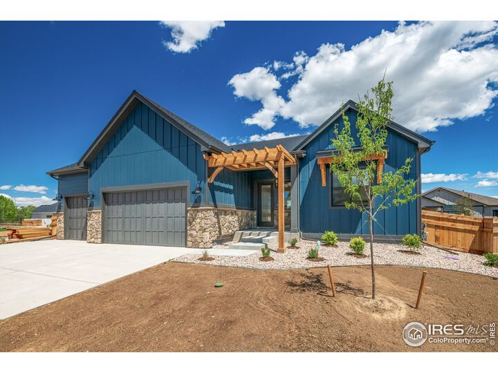 Property Photo:  184 Boxwood Dr  CO 80550 