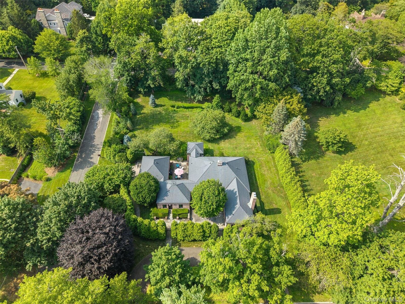 Property Photo: 15 Hudson Road E NY 10533