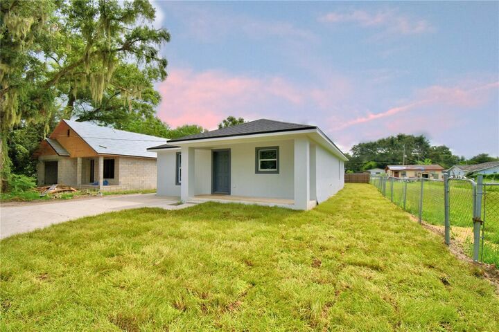 Property Photo: 5440 Simmons Road FL 33811