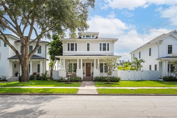 3037 10th Street N  St Petersburg FL 33704 photo