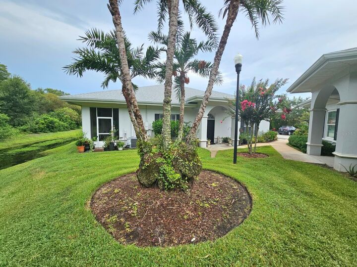 Property Photo: 11947 Sheldon Road FL 33626