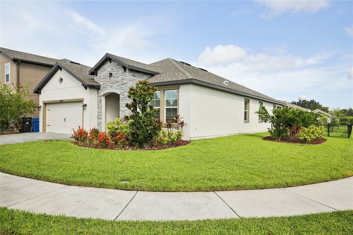 Property Photo: 6240 Sea Air Drive FL 33572