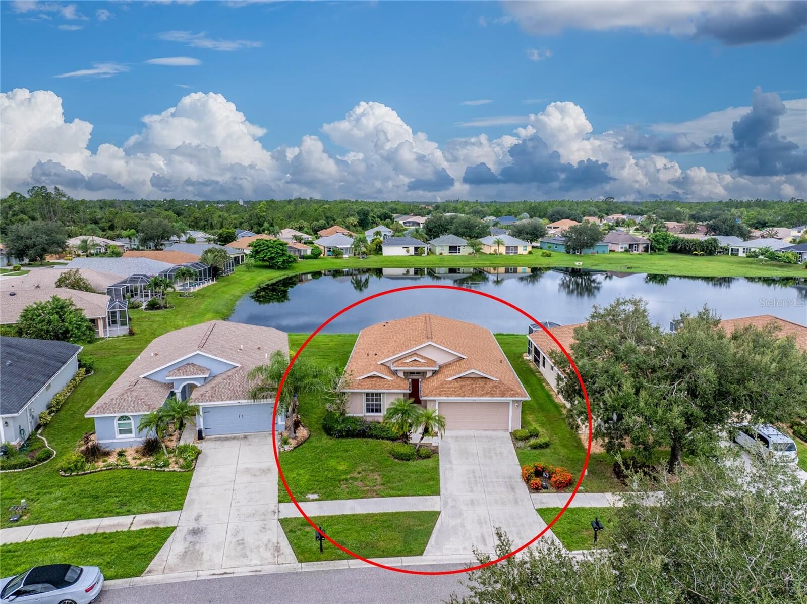 Property Photo:  1575 Scarlett Avenue  FL 34289 