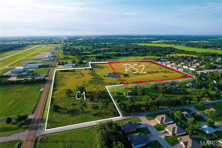 Property Photo:  2616 S Jefferson  MO 65536