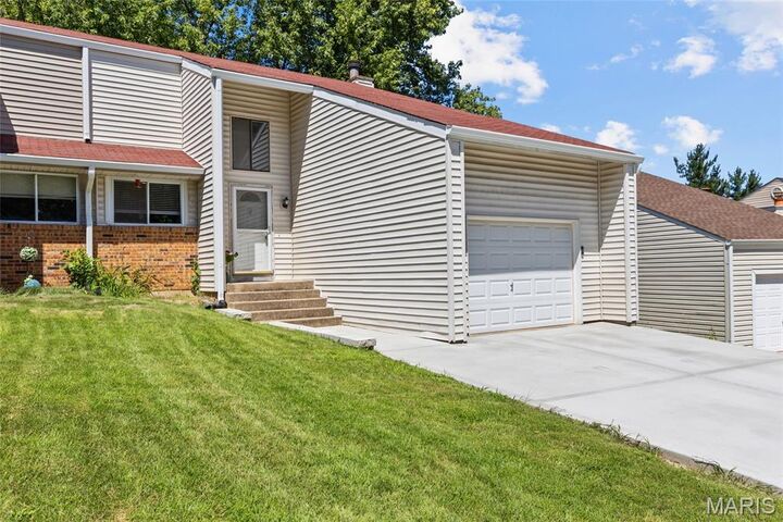 Property Photo: 60 Lost Dutchman Drive B MO 63376