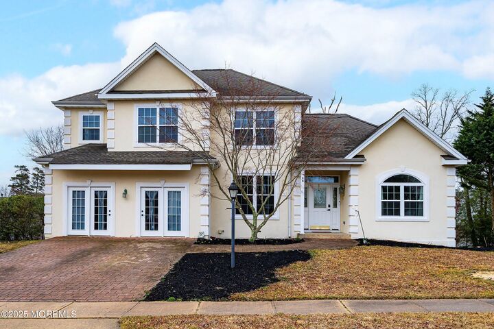 Property Photo: 16 Alexandra Way NJ 08087