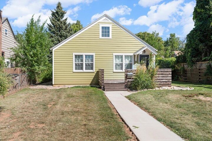 Property Photo: 1020 N 5th Street SD 57783