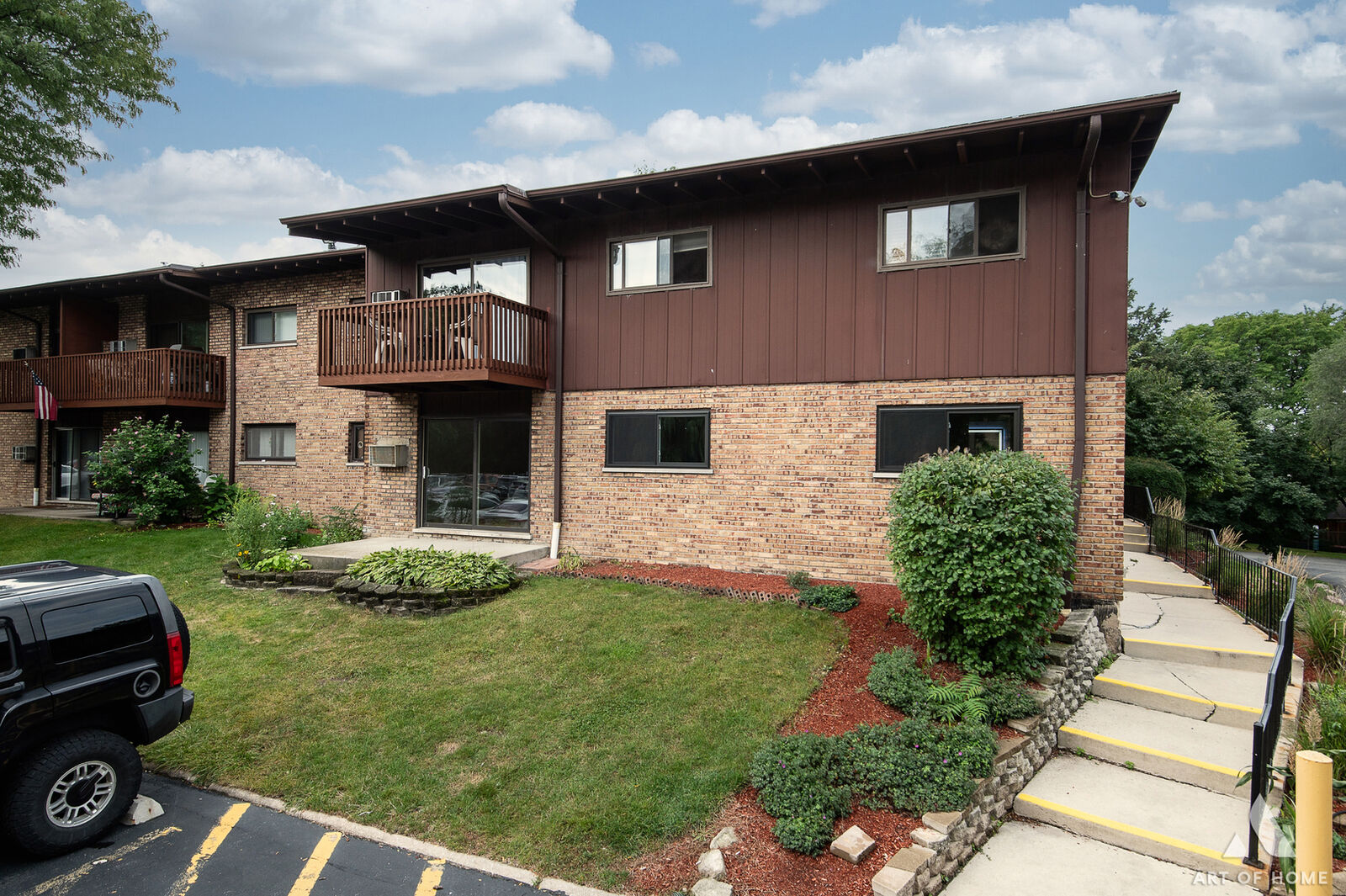 Property Photo:  100 Willow Lane 119  IL 60480 