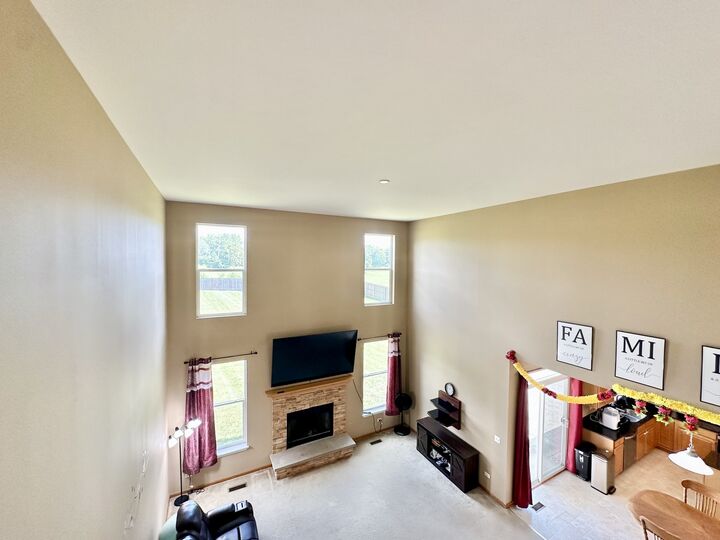 Property Photo: 2313 Tyler Trail IL 60051