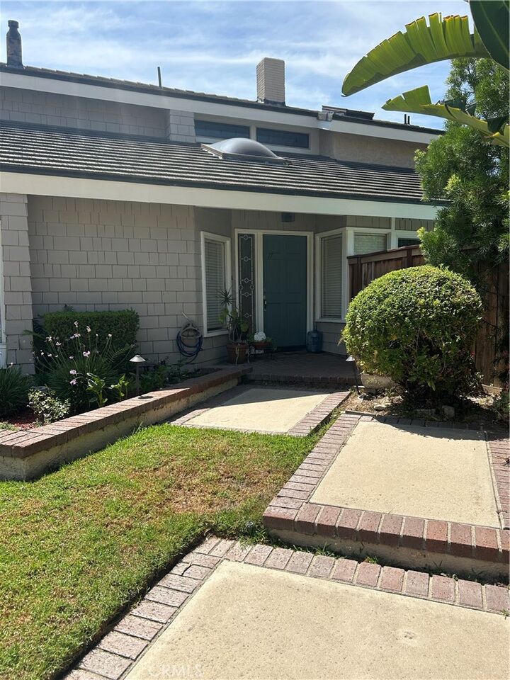 Property Photo: 17 Miners Trail CA 92620
