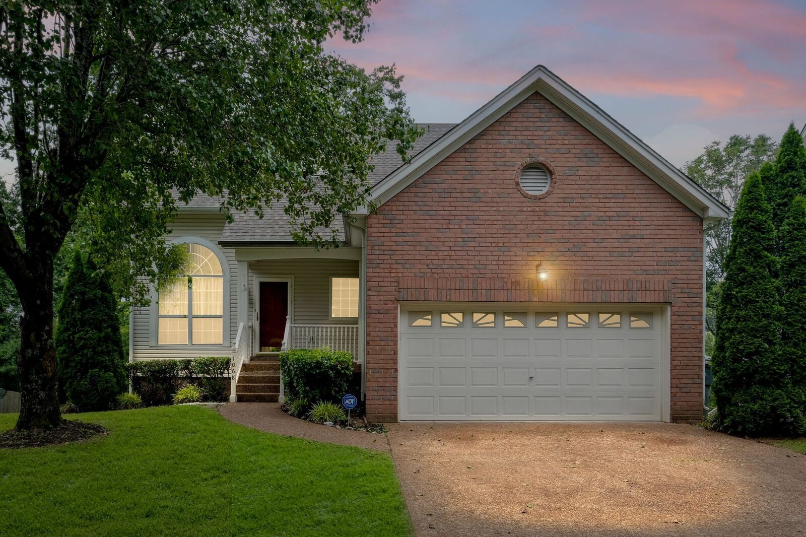 Property Photo:  1068 Tulip Grove Rd  TN 37076 