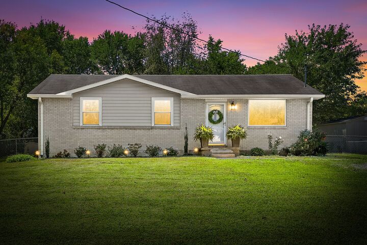 Property Photo: 612 Wilkinson Ln TN 37188