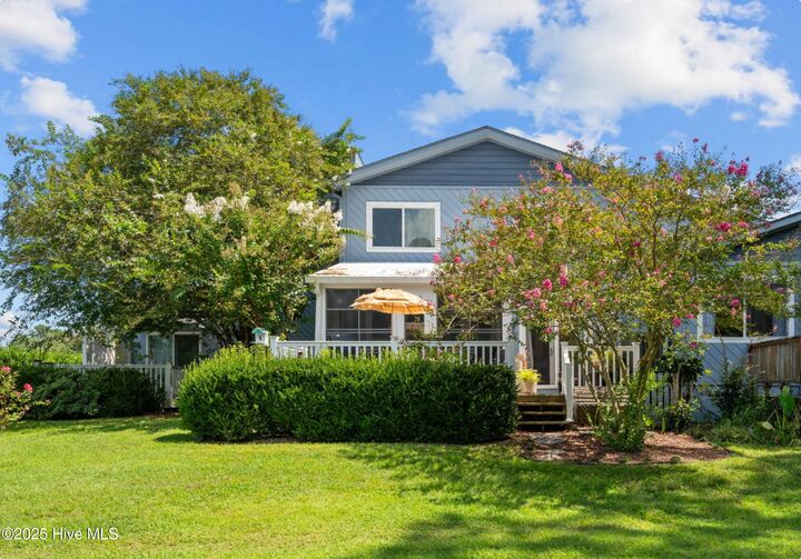 Property Photo:  22 Harbour Walk  NC 28562 
