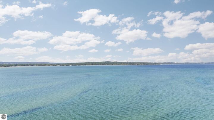 Property Photo: 1941 N US-31 N MI 49686
