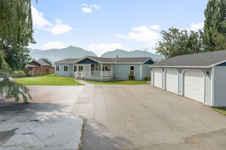 1021 Jessica Court  Corvallis MT 59828 photo