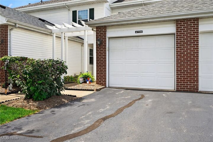 Property Photo:  6736 Columbine Court  OH 44130 