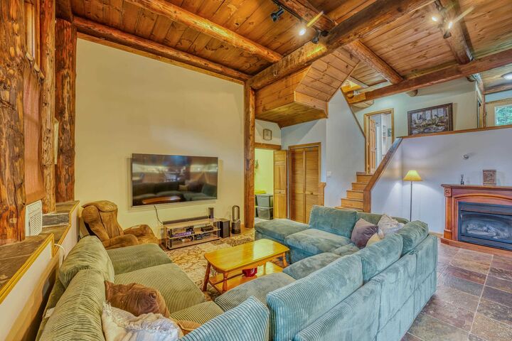 Property Photo: 369 Whitefield Road NH 03574