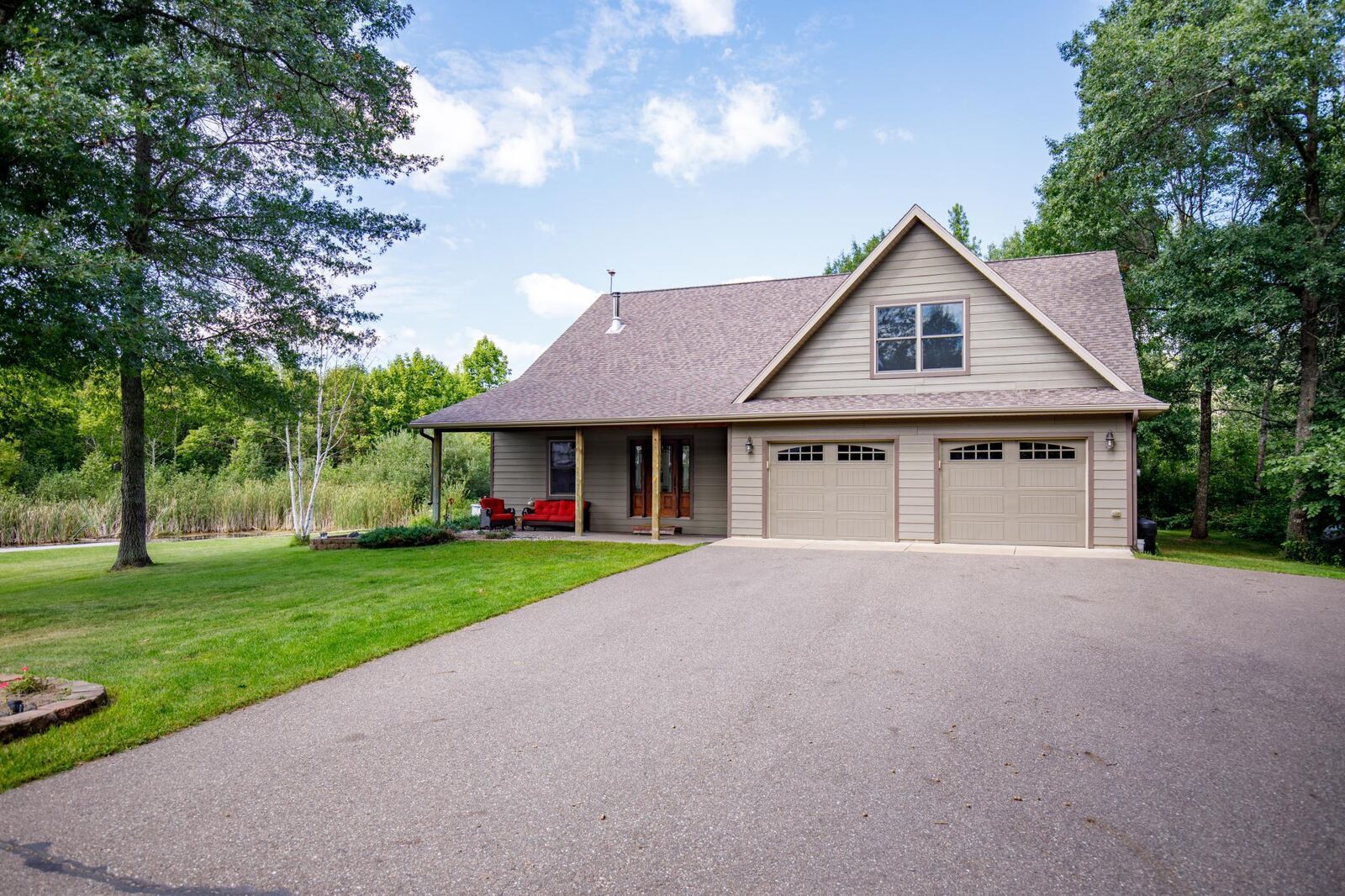 Property Photo:  1572 44th Street SW  MN 56474 