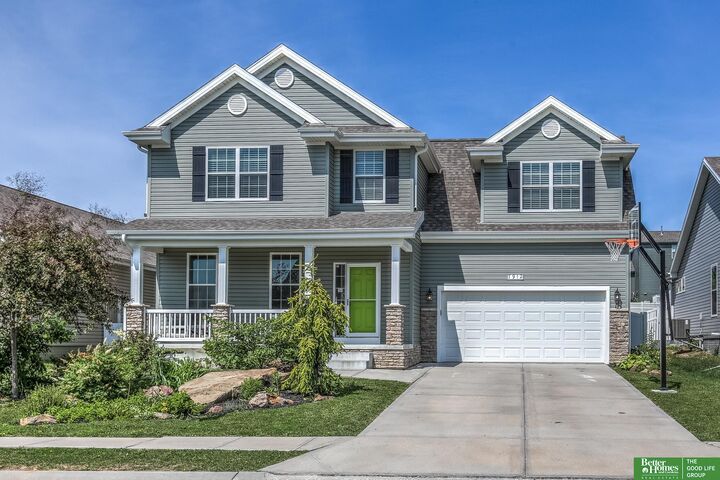 7912 S 184th Terrace  Omaha NE 68136 photo